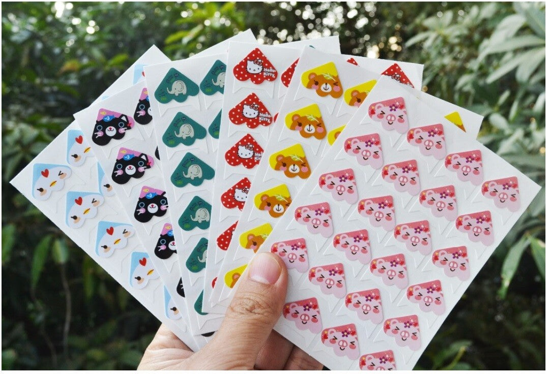 24 Animal Self Adhesive Baby Craft Photo Album Frame Corner Protector Stickers