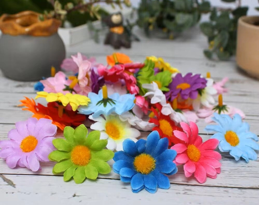 Daisy Flower Heads 3cm Decorative Synthetic Flowers Faux Silk Flower