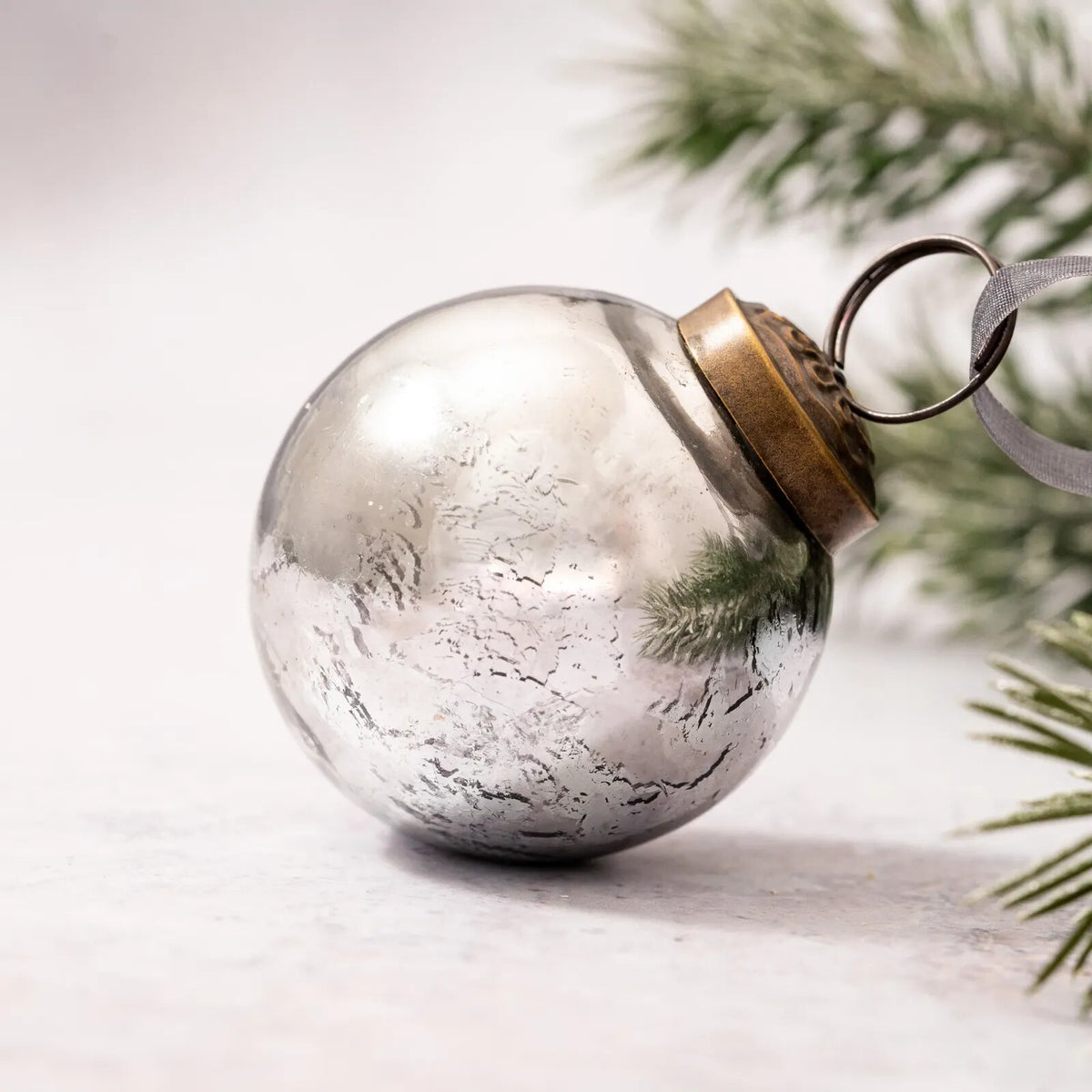 Medium Glass Handcrafted Baubles Premium Traditional Christmas Tree Bauble 5-7cm - Smoke With Silver Foil Glass Ball - 1 Bauble