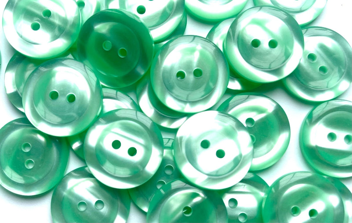 Pearlised Easy Match Dish Buttons Pearl Effect - Sizes: 11.5mm/15mm/18mm/20mm - Green