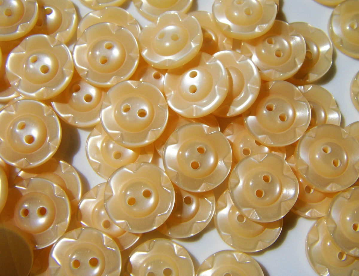Fruit Gum Baby Buttons Dished Edge 11mm 14mm 16mm Dish Edged Button - Cream