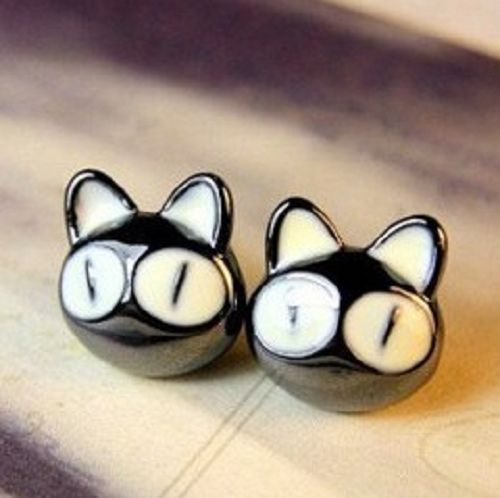 Kiki's Delivery Service Jiji Black Cat Japan Kawaii Studs Earrings & Gift Box - Black