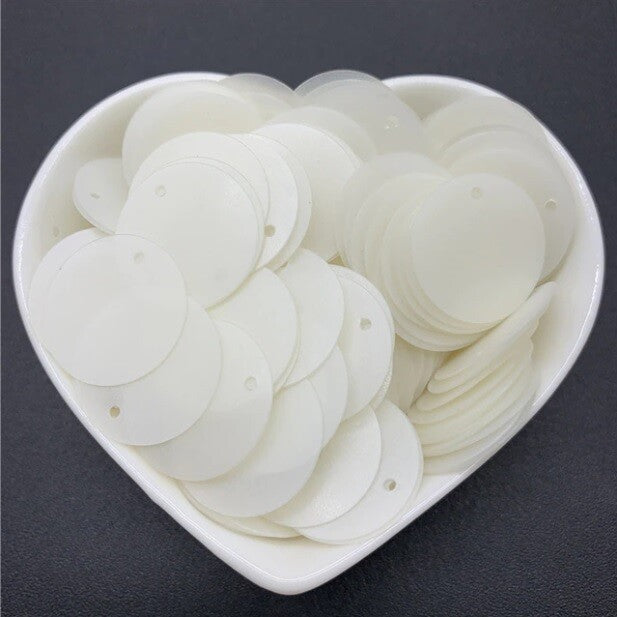 200 x Large Round 20mm Loose Sequin Flat Sewing Trim Costume Craft - 23 COLOURS - Cream