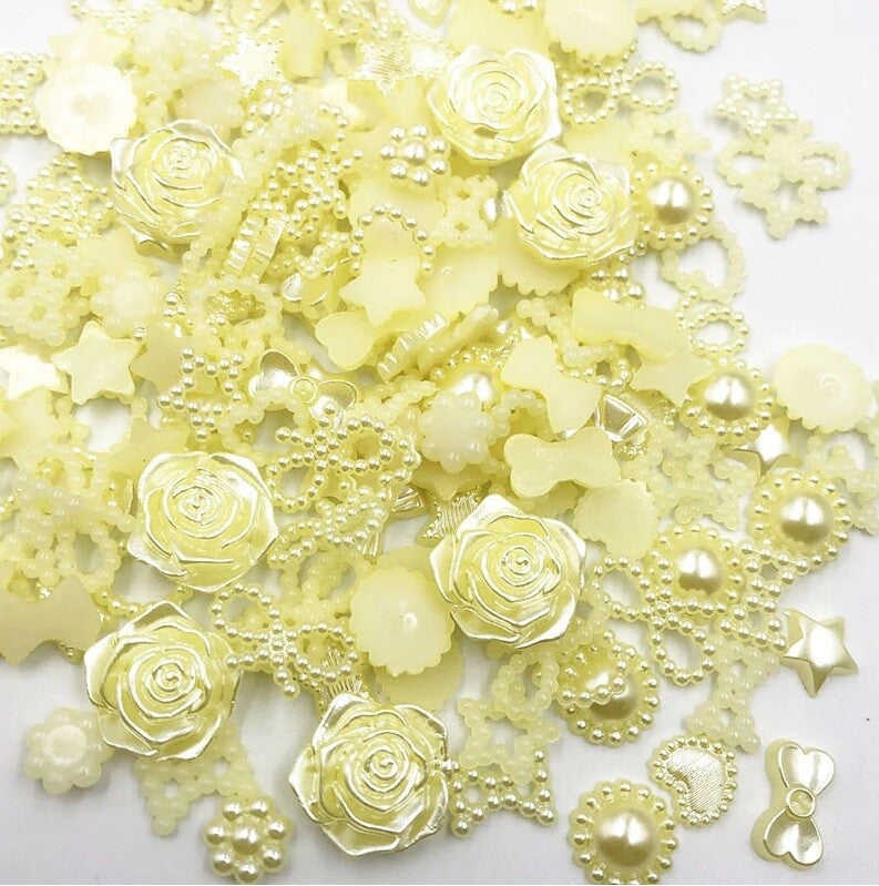 100 x Flatback Mixed Pearl Resin Embellishments Craft Scrapbook Decoupage - Yellow