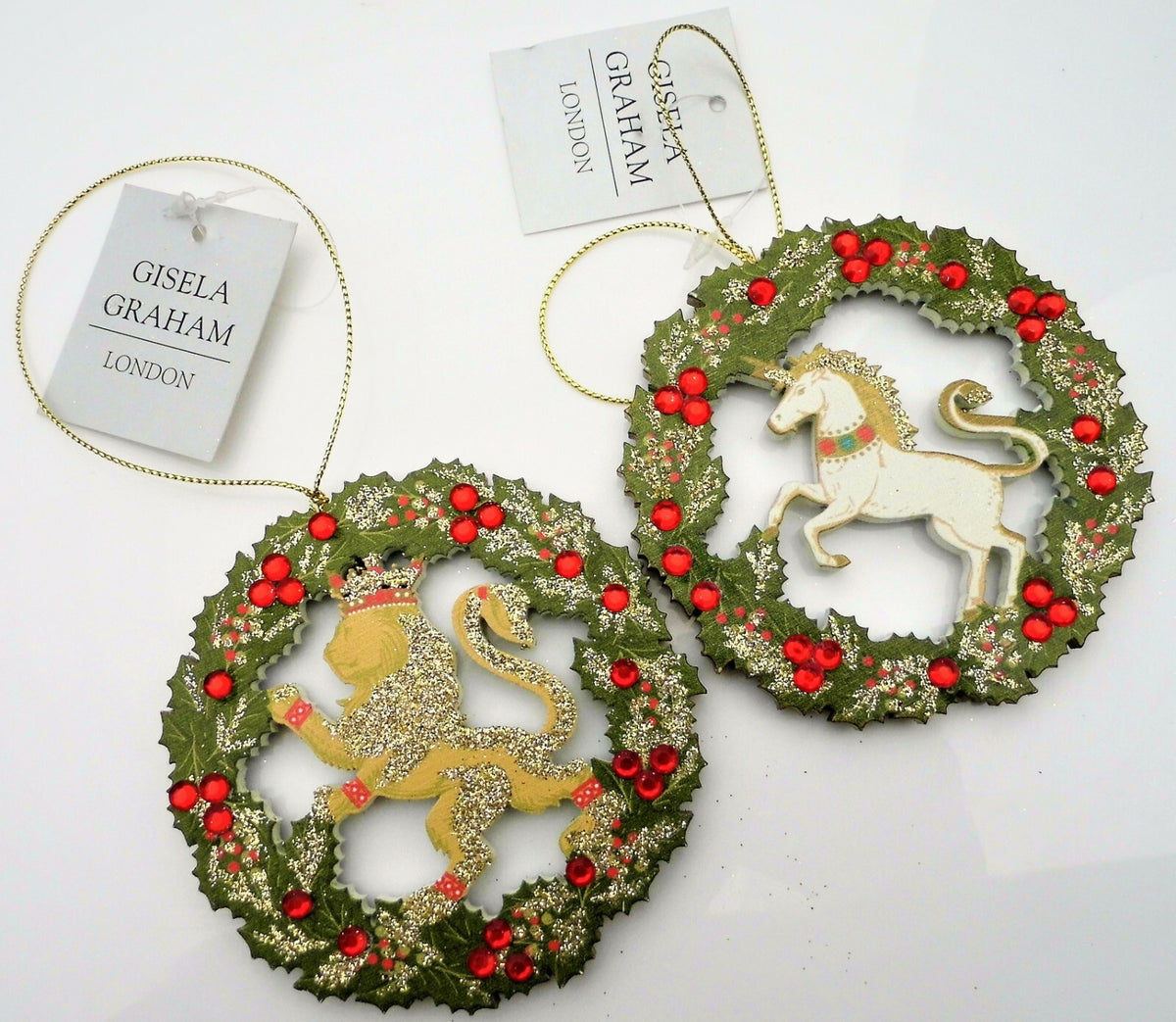 Wood Regency Regal Wreath Jewelled Lion Unicorn Christmas Traditional Decoration