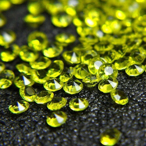 1000 Pieces - Diamond Table Scatter Confetti Gems - 10 Colours - 4mm - Craft - Yellow