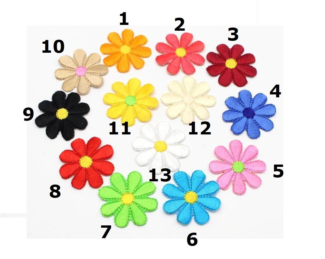 Daisy Flower Embroidered Patch Applique Customise Clothing Patches 4cm Diameter - 4