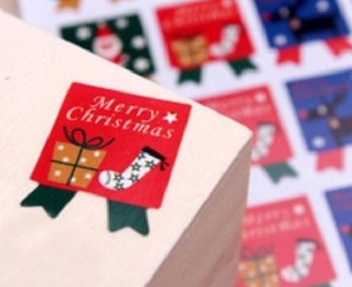 Square Labels 'Merry Christmas' Gift Seal Christmas Present Stickers 2.5x2cm