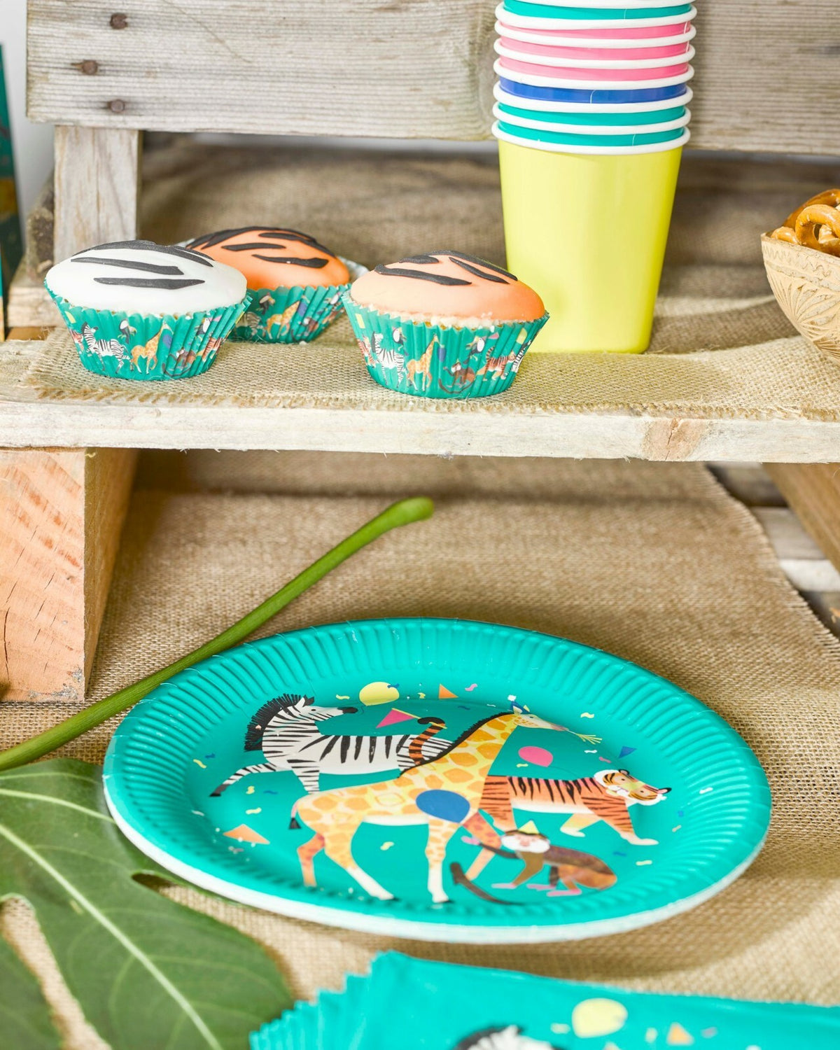 Unicorn Animals Alice Wonderland Party Plates Children's Party Table Decorations