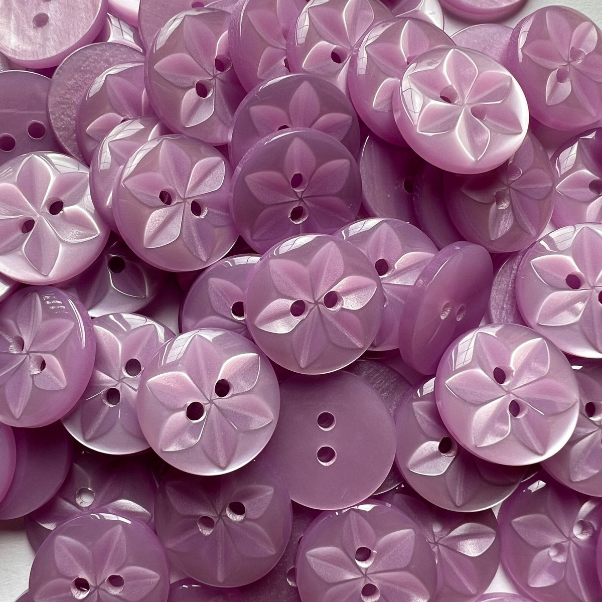 Star Buttons Round Star Pattern Baby Button - 11 Colours - 11.5mm, 14mm, 16mm - Lilac