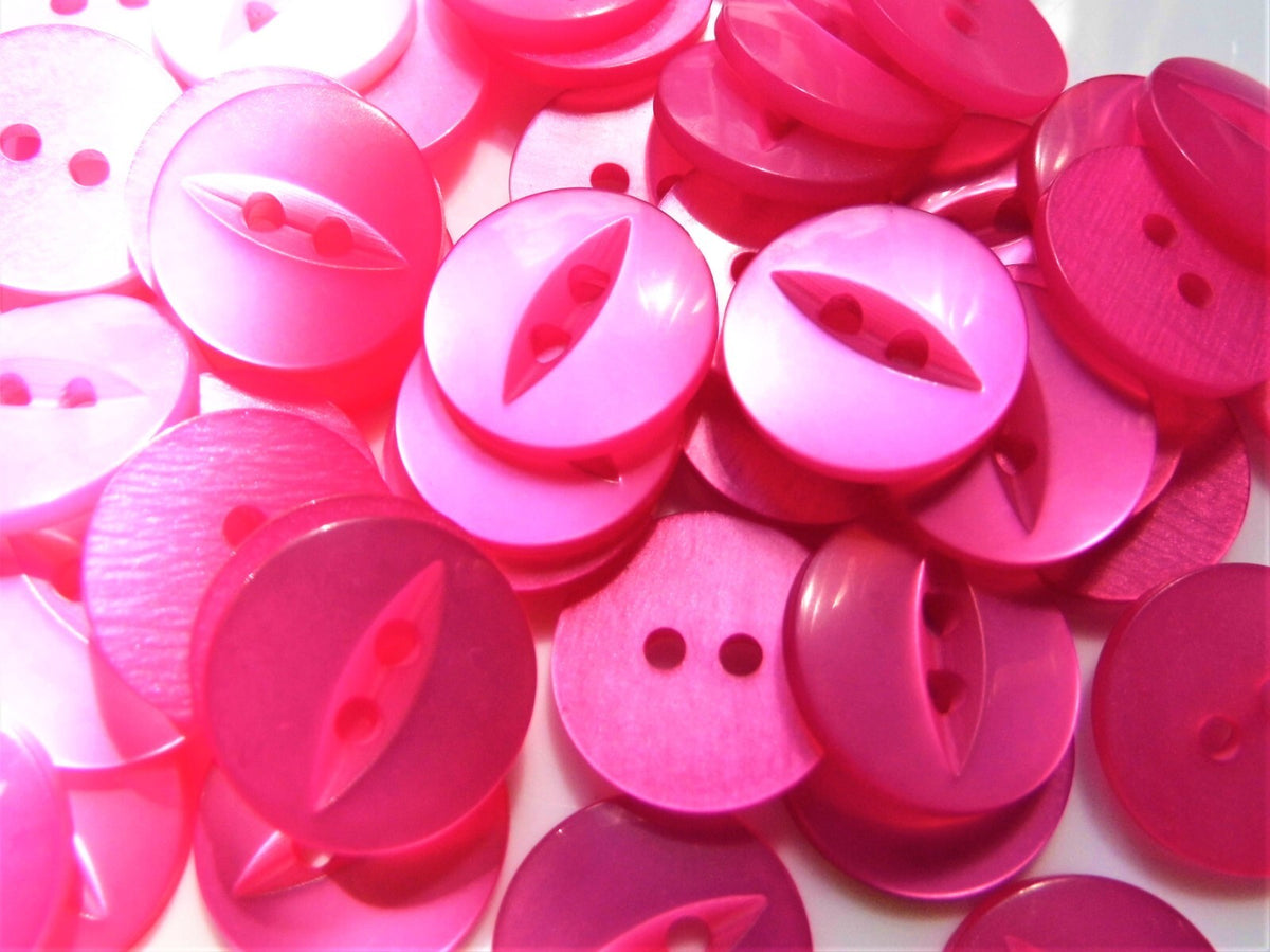 Fish Eye Buttons - 27 Colours 11.5mm 14mm 16mm 19mm - Eyed Buttons Baby Buttons - Cerise