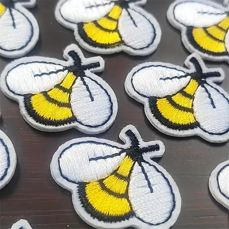 10 x Bee Iron On Patches Bumble Bee Iron On Patches Embroidered Patch - 10 Pack